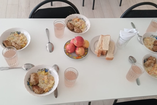 Горячий питания.